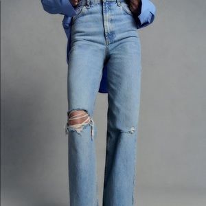 WIDE LEG ZARA JEAN BLUE RIPS